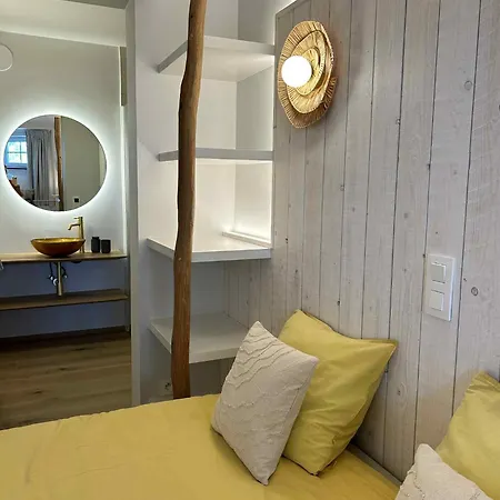 Z' Evita בית נופש ניופורט